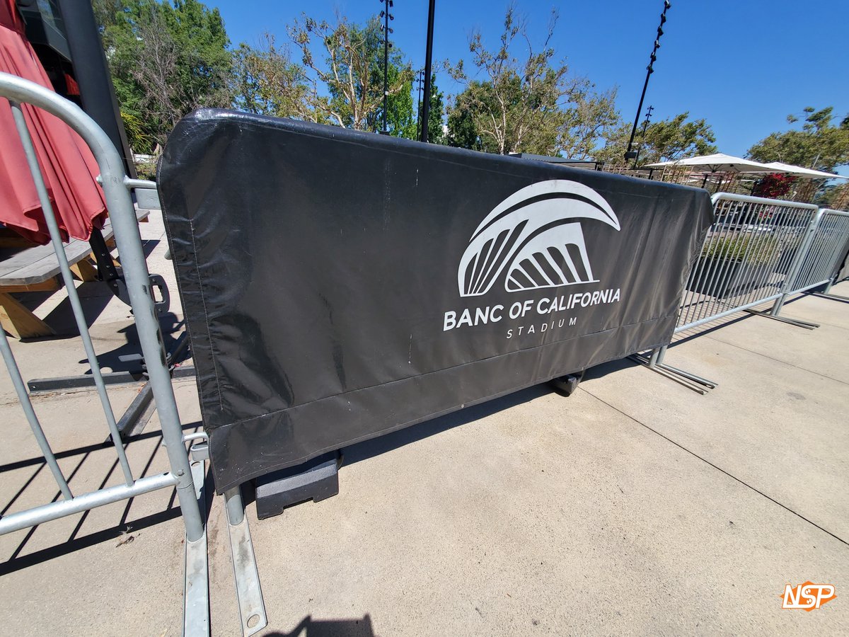 neal_settle's tweet image. Cafe banners aren't just for coffee!
They're awesome for restaurants and outdoor spaces needing banner mounts on railings or fences. Be impactful and functional!

#banners

nealsettle.com