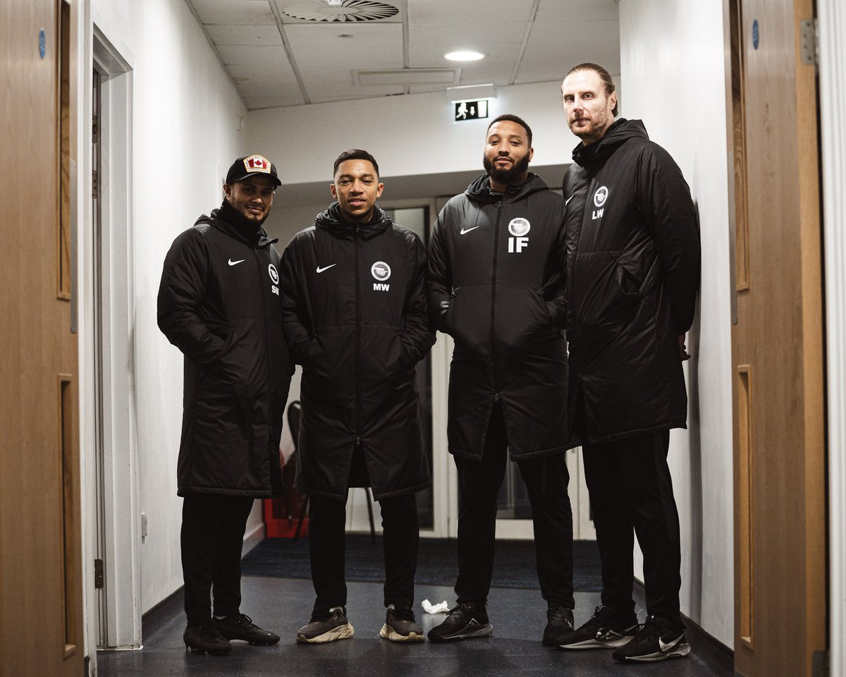 Prof. Shelz tweet media