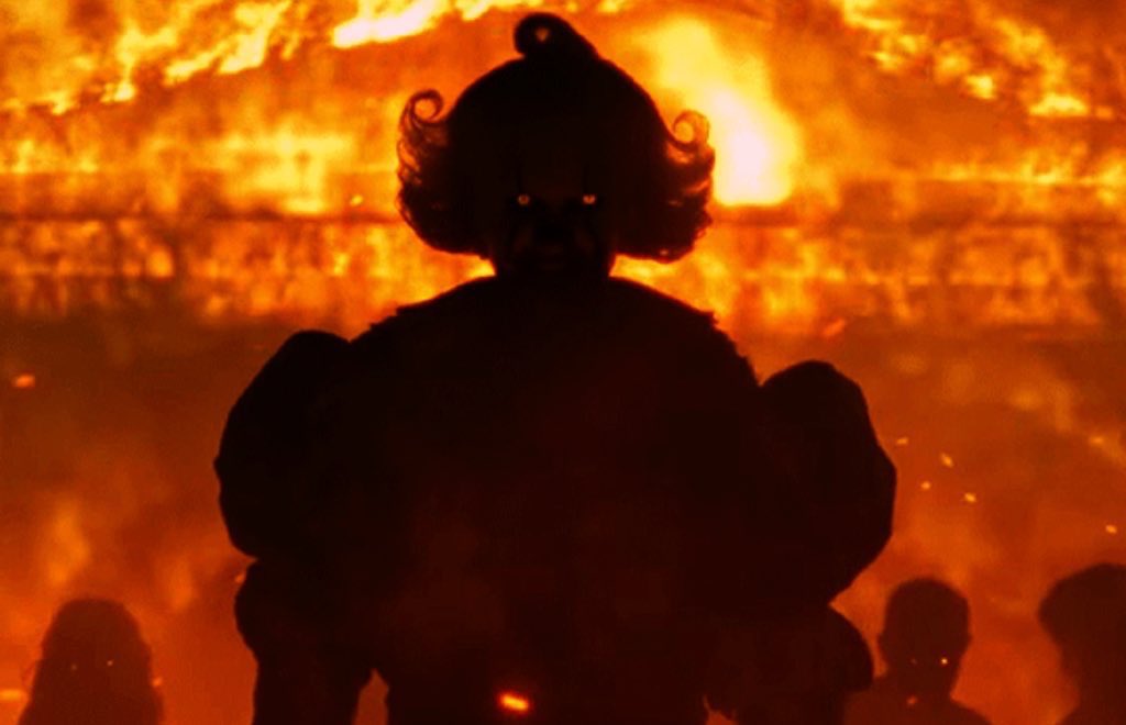 MaxiCardozo_'s tweet image. #WelcomeToDerry | Es uno de los mejores productos de terror de todo el año. La actuación de Bill Skarsgård como Pennywise es superior a medida que pasan los capítulos. Es macabro y tiene mayor preponderancia respecto al que vimos en las películas de IT.