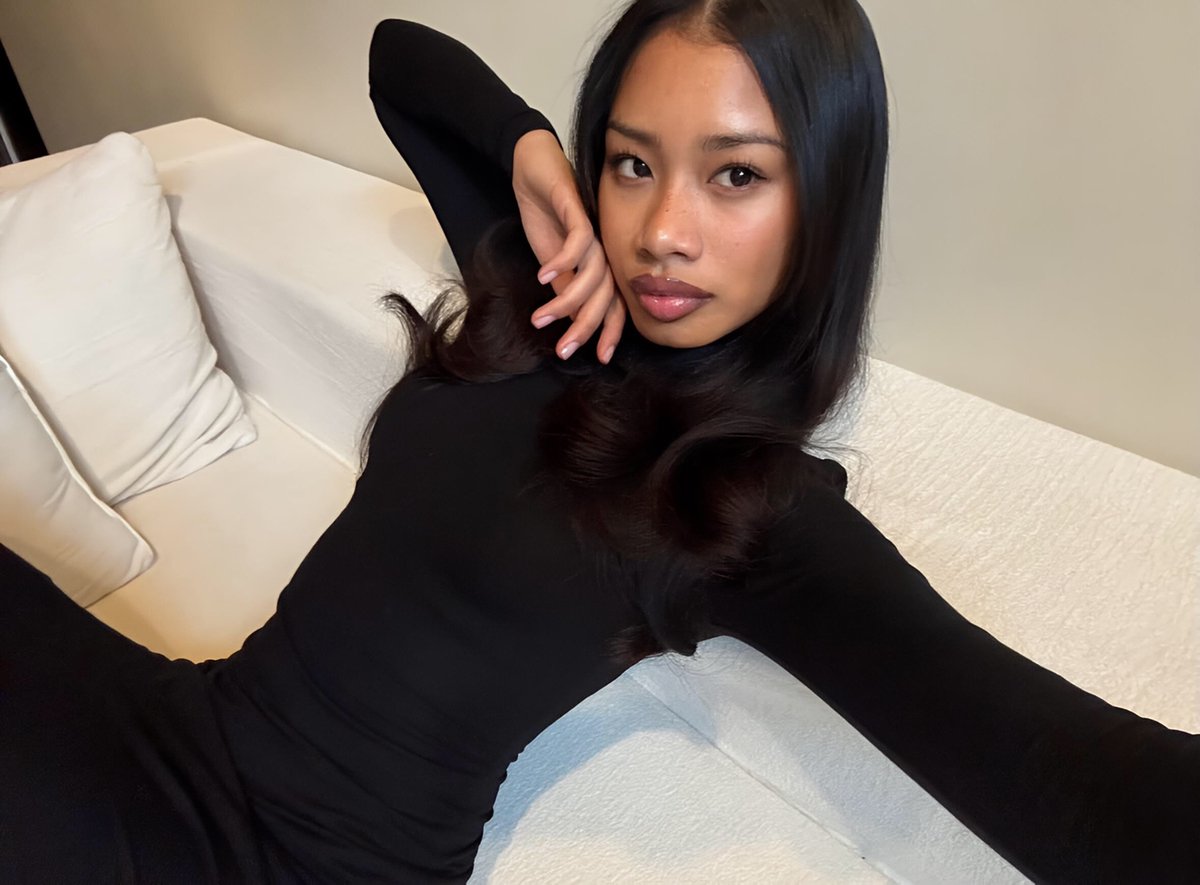 aesthetickyc's tweet image. Monday.