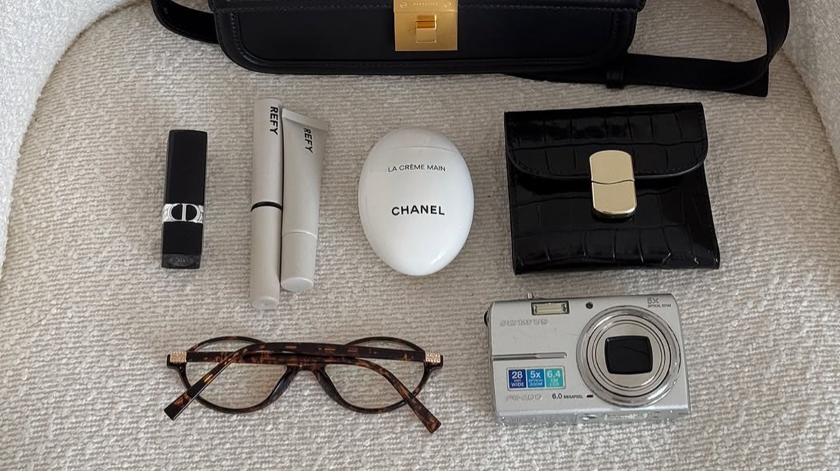 aesthetickyc's tweet image. Monday.