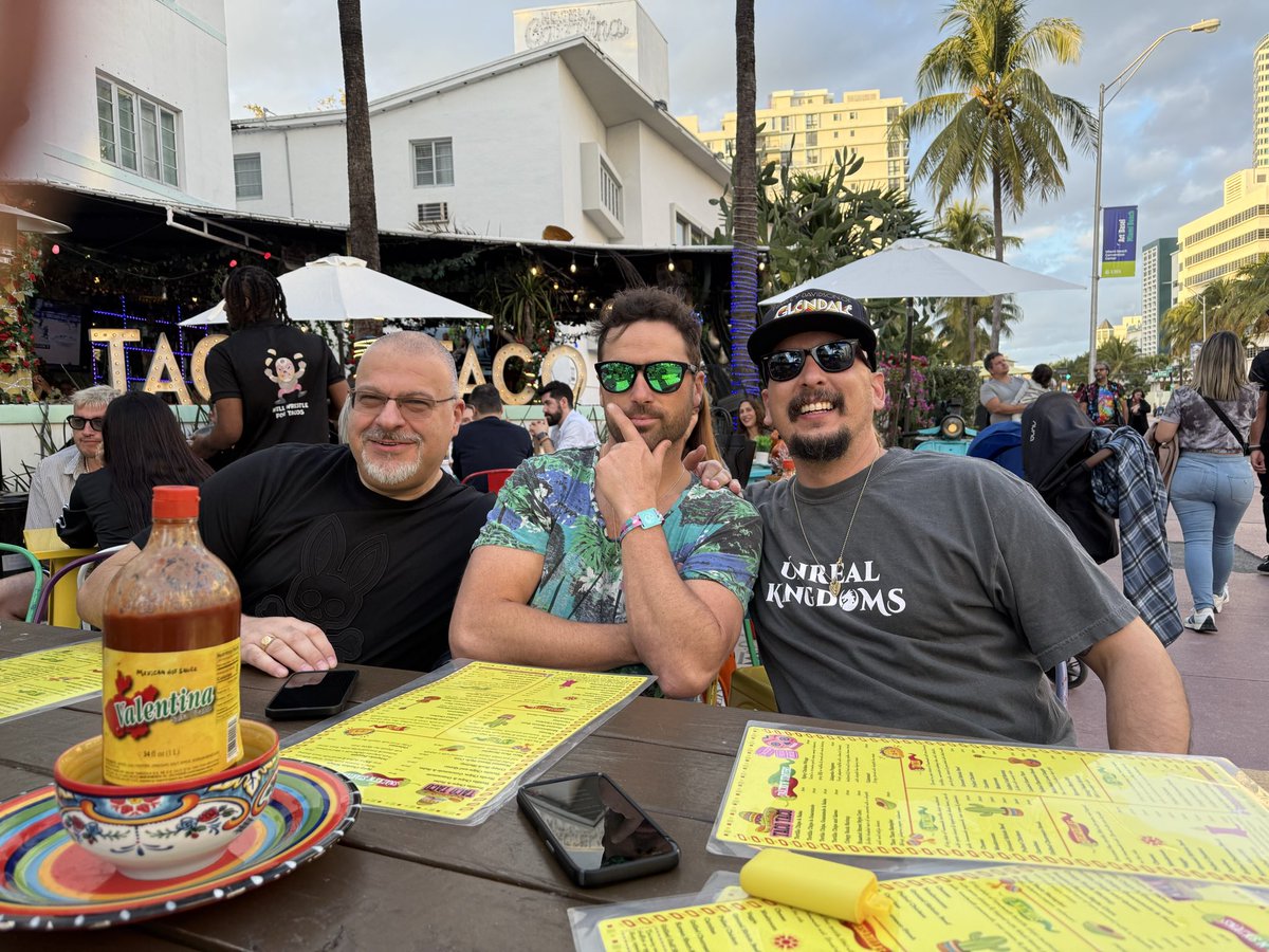 Nifftycat's tweet image. I am gonna watch right now! Excited to see it! Thanks for posting Mikey!!!!! if it wasn’t for cold and a team, I would be completely out of Twitter and web3. I was lucky and had the pleasure of going for dinner with Code and a big group of the team and friends last year at Art…