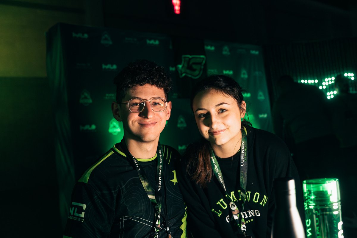 LuminonGaming's tweet image. To every Spartan who's repped the green 💚
To every rival who's felt our glow.

We're just getting started.
2026 is going to be different.

💚 if you're riding with us.

#HCS #Halo #HaloInfinite