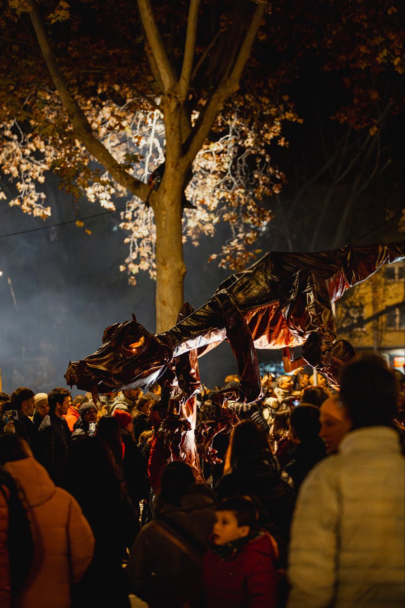 Mercat Medieval Vic tweet media