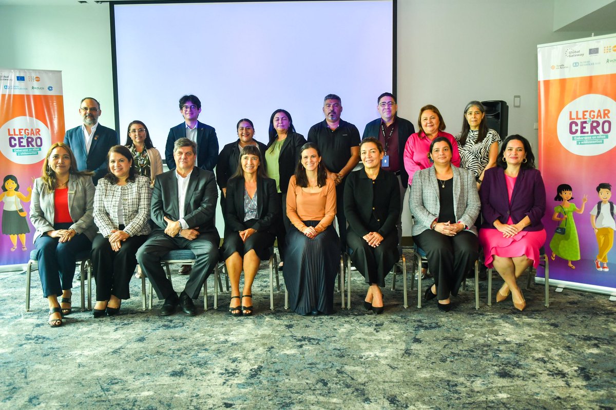 lindaamaya9's tweet image. Fue un gusto asistir a la presentación de avances del Proyecto Cihuat-Niñas de @UNFPAElSalvador, iniciativa para proteger a nuestras niñas y adolescentes. En su primer año, se mostraron resultados en liderazgo juvenil, sensibilización, servicios de salud y otros.