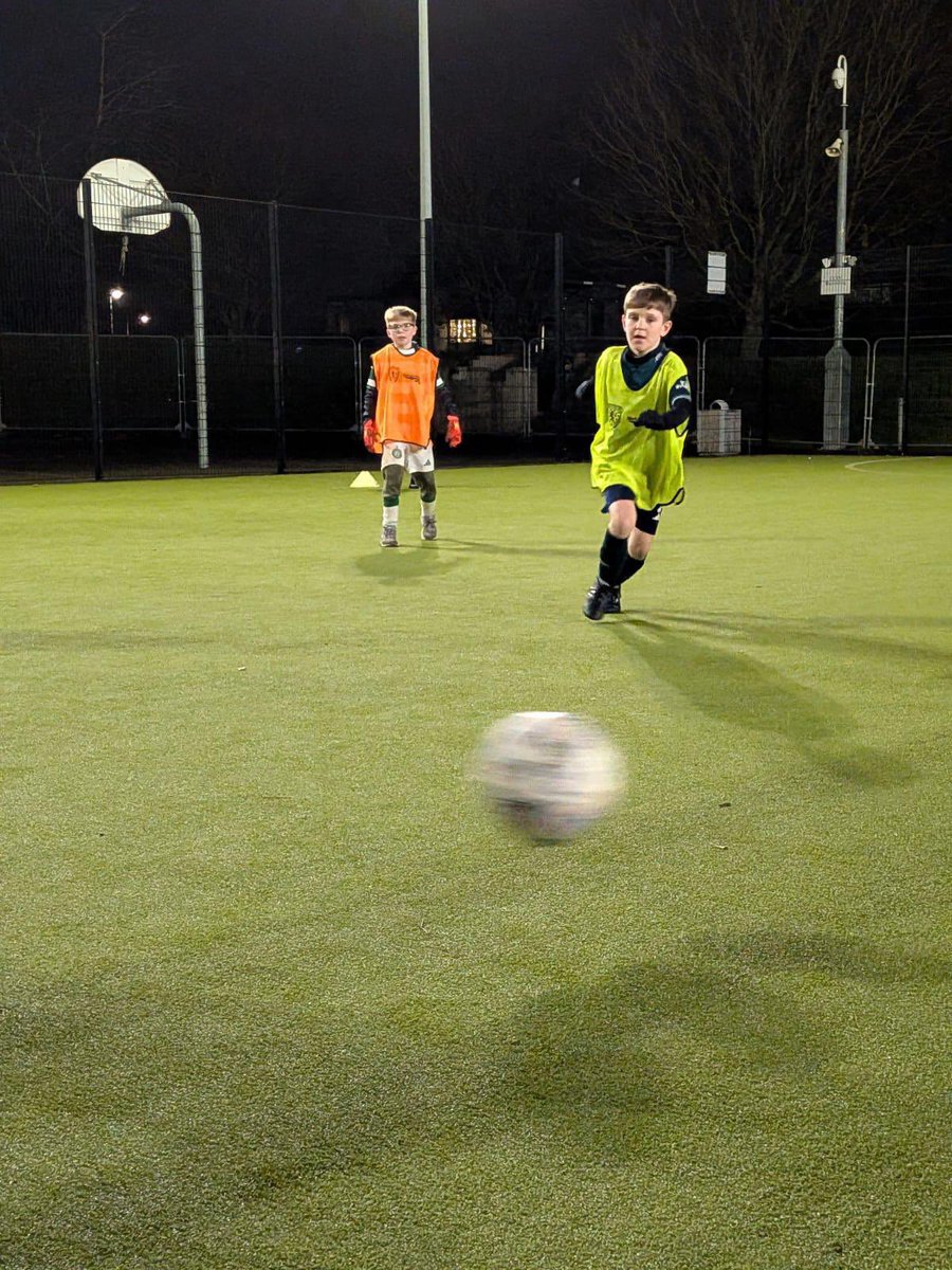 Our 2016 boys are proudly representing <a href="/networkrail/">Network Rail</a>, helping raise awareness about rail safety!
Let’s all do our part to keep our communities safe — #StayOffTheTrack 🚧👏🚂