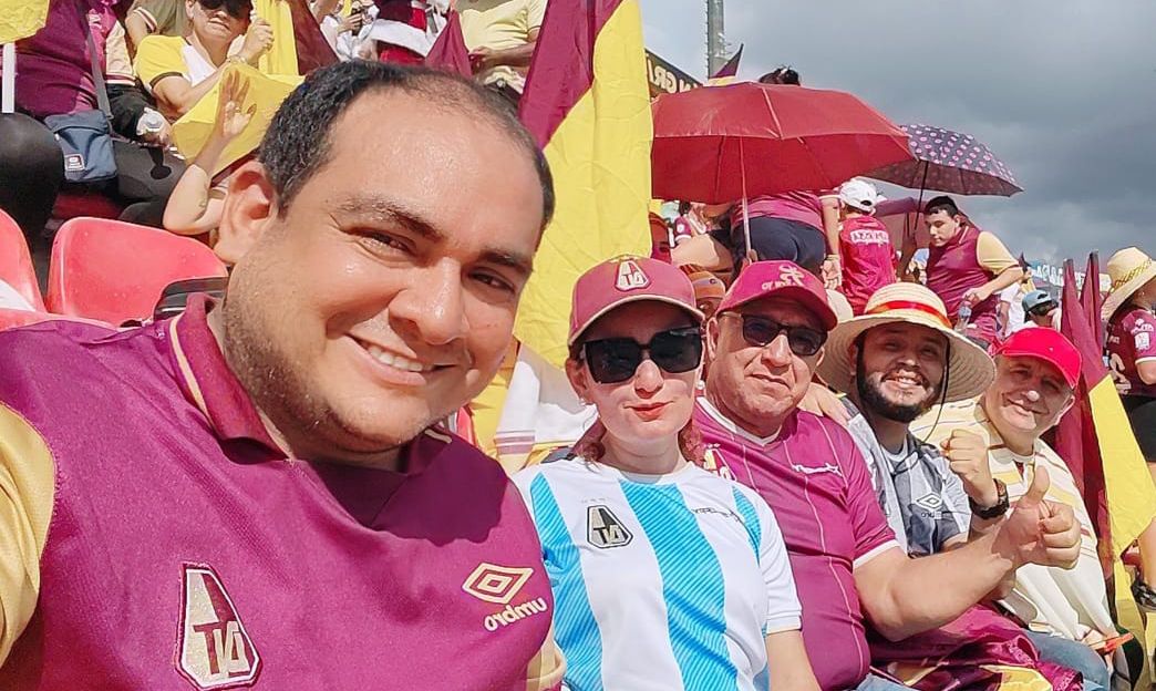 ¡Siempre contigo, mi Deportes Tolima! La fuerza y el corazón nos unen ¡Vamos por la cuarta ⭐, con la fe intacta hasta el final! 🟤🟡