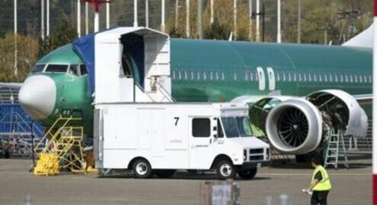 Boeing's just snagged Spirit AeroSystems 🎯. Expect a leaner, meaner production machine as they tighten their grip on the supply chain. Can this power move lift Boeing out of turbulence? 🛫