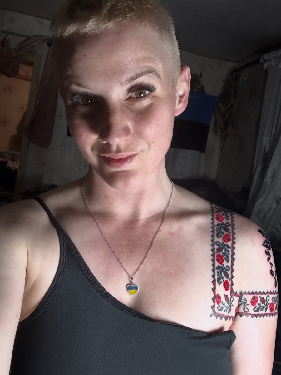 AprilHuggett's tweet image. One more session and it’s finally done. 

#Tattoo #SupportUkraine