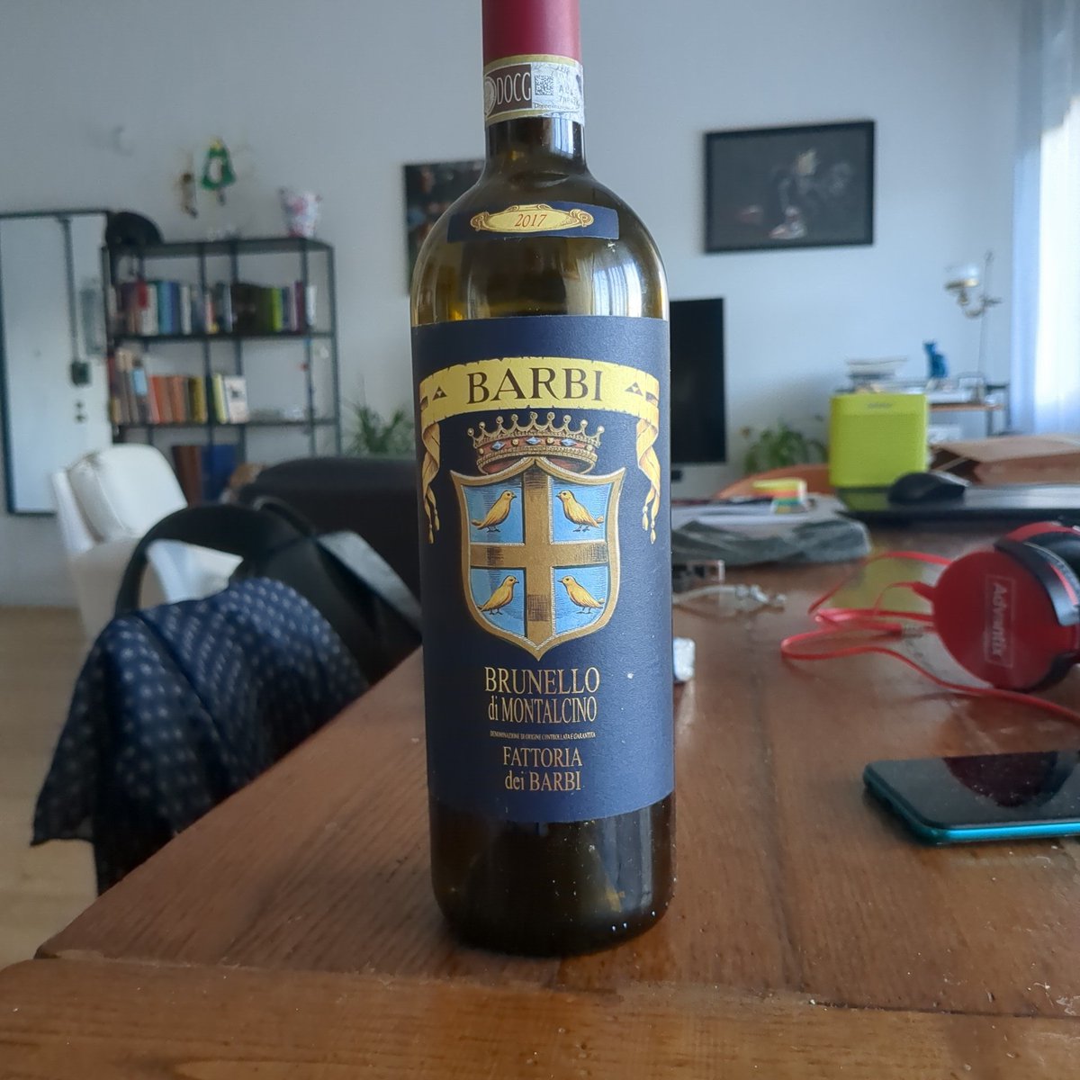 Leobellugi's tweet photo. #brunello barbi il 👑 corposo, intenso, forte voto 8.5 https://t.co/lEr9gnnUvU