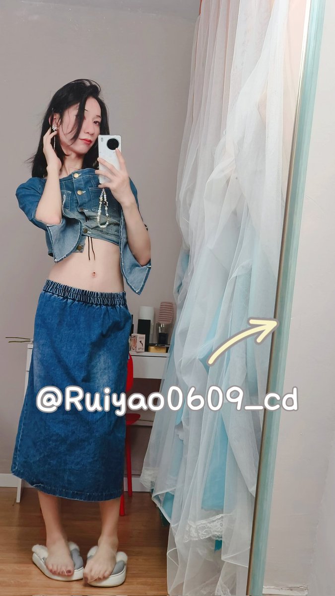 女装是成年人的避风港
#伪娘日常 #女装CD #伪娘cd #上海cd