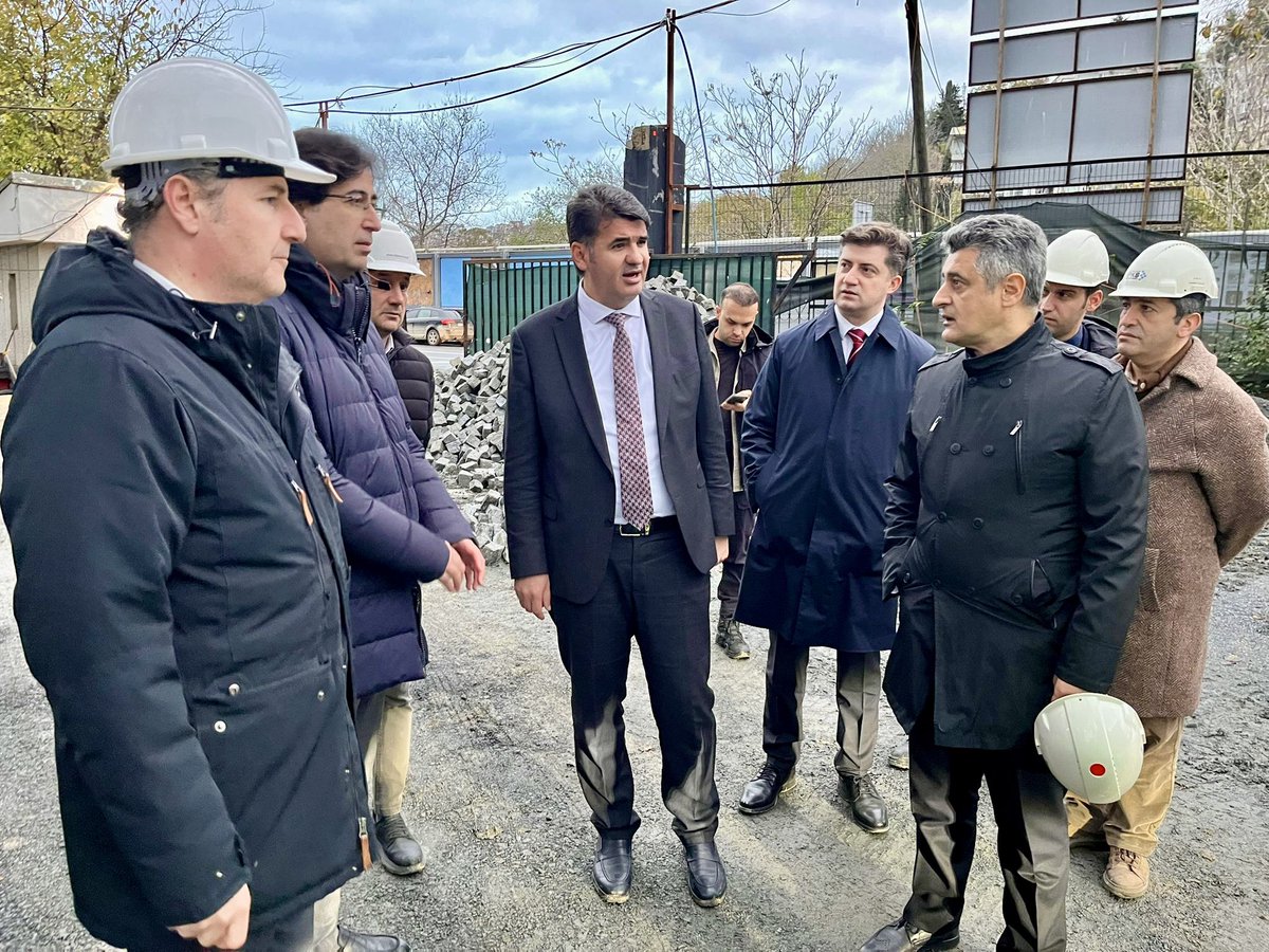ipkbgovtr's tweet photo. Direktörümüz Sayın Yalçın Kaya, düzenlemiş oldukları saha programı kapsamında Sarıyer Kaymakamı Sayın Ömer Kalaylı ile birlikte İSMEP Projesi bünyesinde yeniden yapımı devam eden Sarıyer Behçet Kemal Çağlar Anadolu Lisesi’nde incelemelerde bulundu.
@TC_Sariyer #ismep #ipkb https://t.co/VAF7E2g5IM