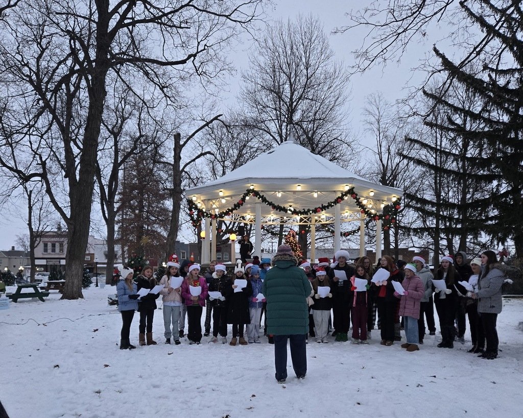 On Saturday, some MGS choir students sang carols for "Shine A Light on Metamora."