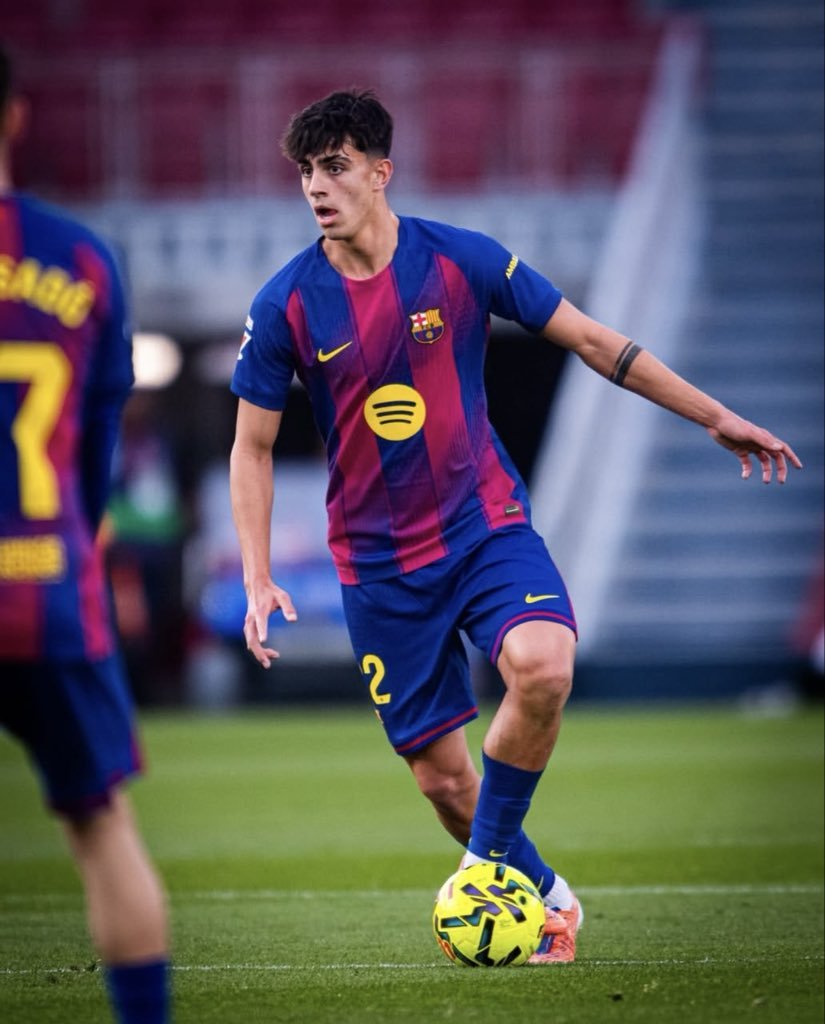 🚨 From Barça they say that there is no possibility of Marc Bernal leaving the club on loan in January.

— <a href="/mundodeportivo/">Mundo Deportivo</a>