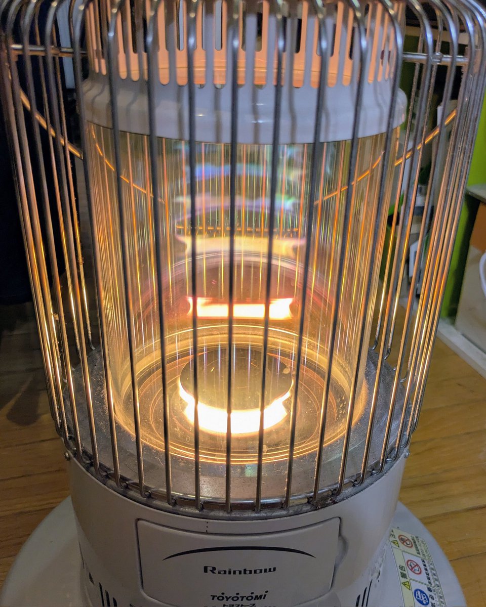 クリーム色 石油ストーブ 手動点火 コロナ 石油ストーブ SL6620 ホワイト