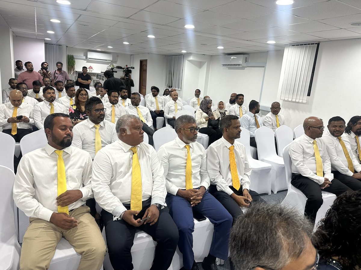 .<a href="/MDPSecretariat/">MDP Secretariat</a> ge vaguthee Chairperson inthihaabu kurumah baahvaa Gaumee Majleehuge bahdhaluvun feshigen kuriah.