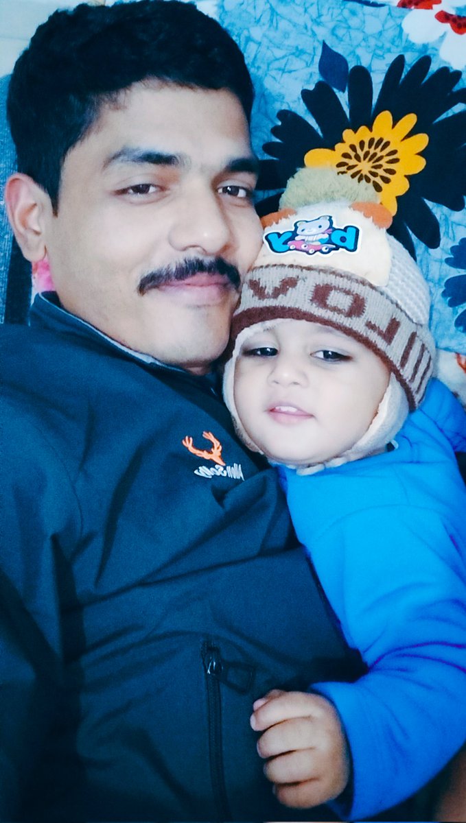 Saurabh89851634's tweet image. दिल के सबसे करीब…❤️

मेरी छोटी खुशियों का साथी....😊