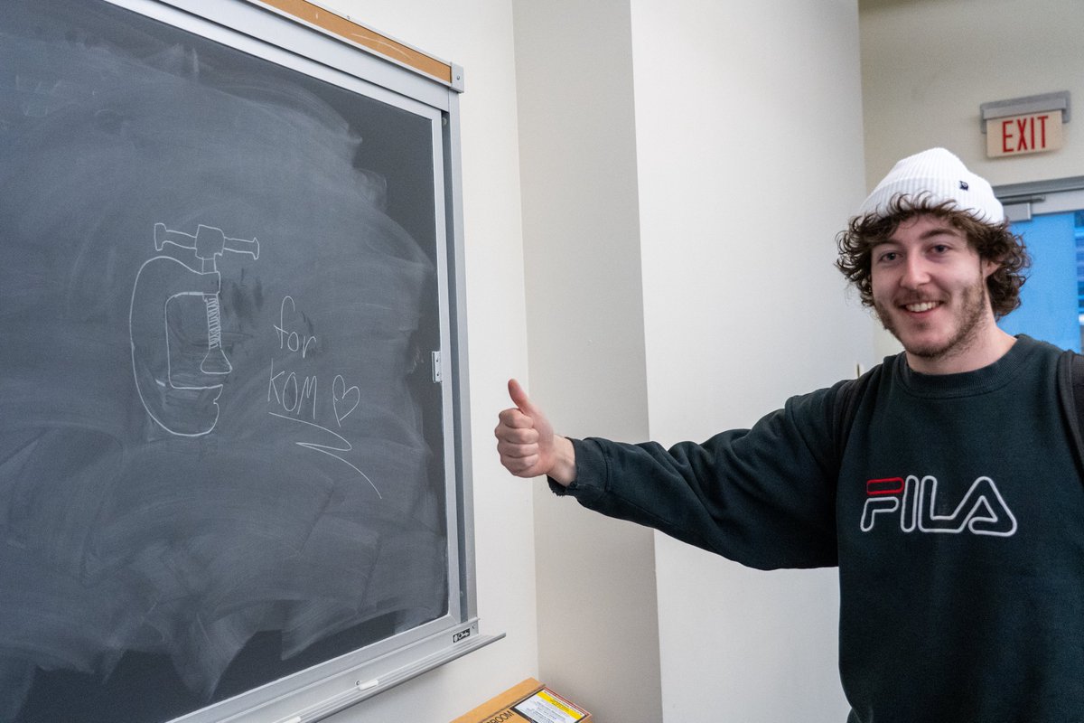 36. There was a time, when 🗜️ was a symbol. A symbol of many things. And the architect for that symbol was the Robert John Robot main himself, Douce. #ProfK50
📷: Sony A7III