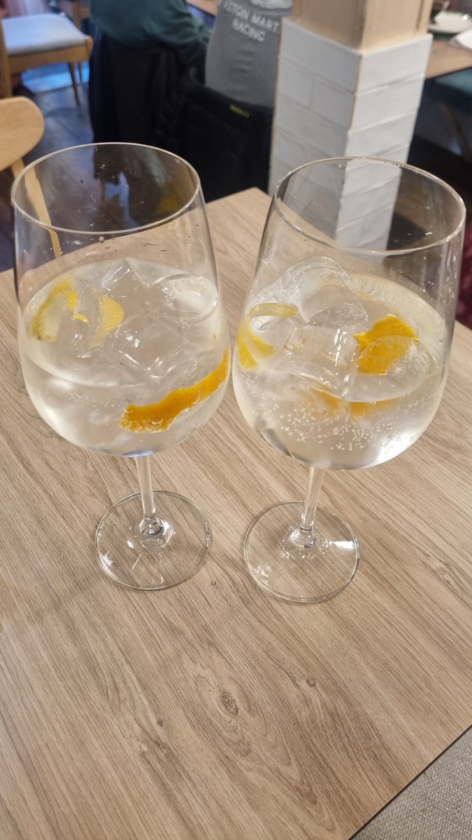 Ya estaría en la barra más Fina <a href="/barrafinamadrid/">Barrafina</a> 🤣🤣...así estamos de manual