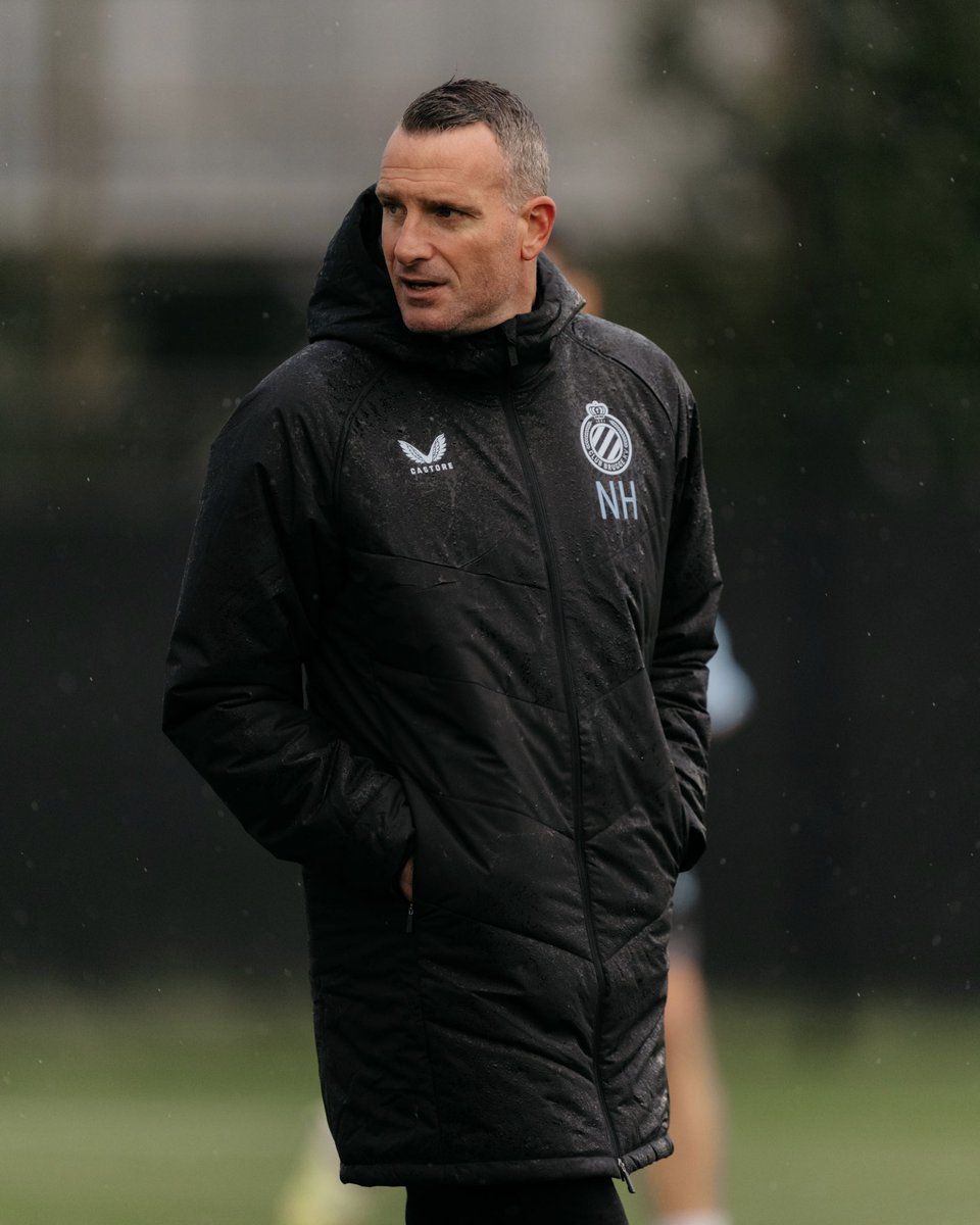 ClubBrugge's tweet image. ℹ️ Club neemt afscheid van Nicky Hayen als hoofdcoach. Ivan Leko vervangt hem als hoofdcoach van Blauw-Zwart. 

Club wil Nicky van harte bedanken voor zijn harde werk de afgelopen periode en wenst hem het allerbeste in de toekomst. 🙏🏼