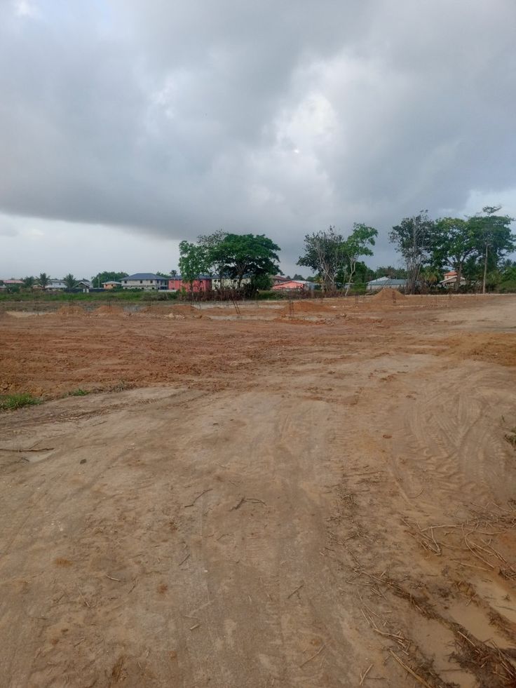 dntfwangelx's tweet image. Not surprised at all. He recently locked down a ₦700M land block in Epe, an 8-bedroom waterfront smart mansion in Ikoyi worth about ₦3.2B, upgraded his private studio with almost ₦500M, and even picked up a Richard Mille RM11-03 (~$450k). The McLaren just adds to the pile.