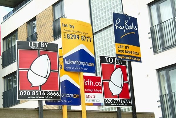More than half of rental homes are available for an immediate move - londonlovesproperty.com/more-than-half…