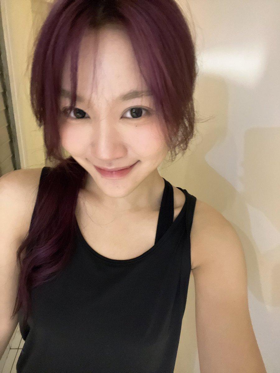 Marsha Lenathea tweet media