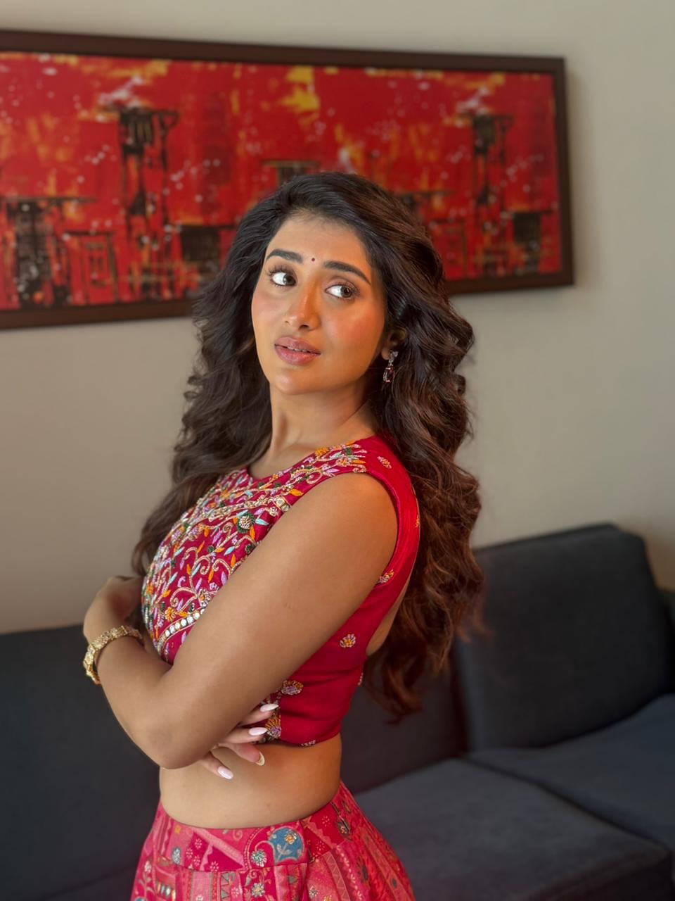 G7qKAqebMAISozF?format=jpg&name=large