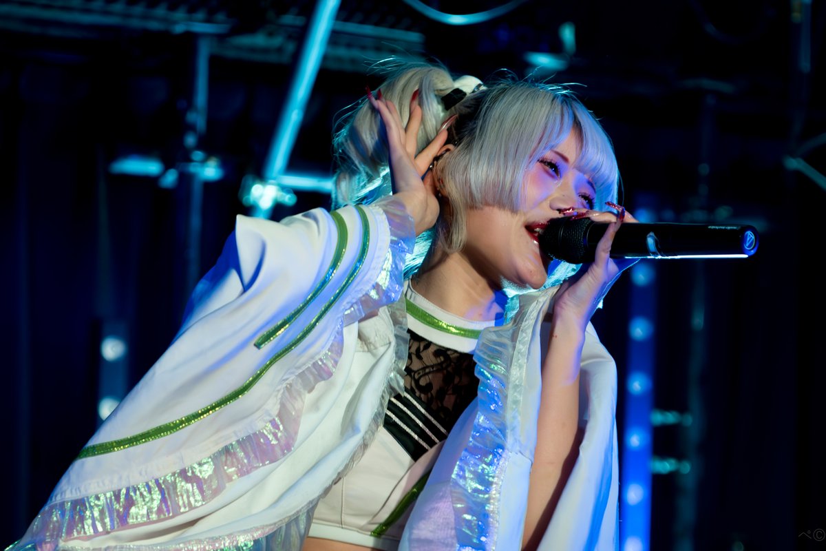 peroyu_'s tweet photo. 12月7日(日) @ The Voodoo Lounge
『FUKUOKA GAME-ON 』
普段は乞食せずにこんなの撮ってるんだからねっ!
#AZON #狐宵メリィ #推し活 #オタ活 #LivePhotography #StageShot #LiveInTheMoment #IdolAesthetic #photography #ファインダー越しの私の世界 #キリトリセカイ #写真好きな人と繋がりたい #Nikon #Tamron