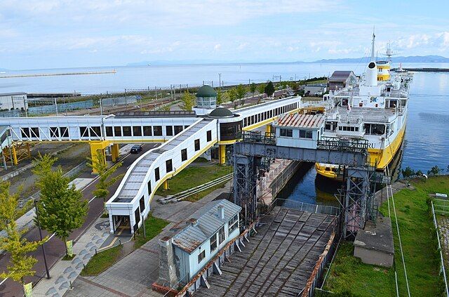 Alarmstufe Rot: Gewaltiges Seebeben löst Tsunami-Gefahr in Japan aus - Behörden rufen höchste Warnstufe aus.

Ein schweres Seebeben hat den Norden Japans erschüttert und eine massive Tsunami-Gefahr ausgelöst. Die Erdstöße erreichten nach ersten Angaben eine Magnitude von 7,2.