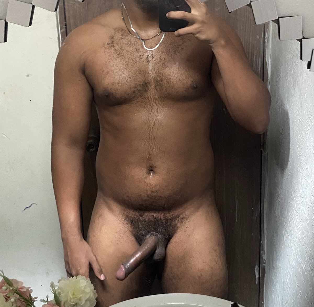 Bi tweet media