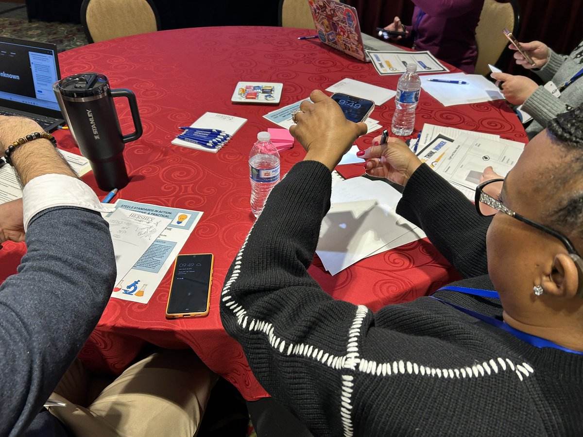 Melissa Whitman tweet media