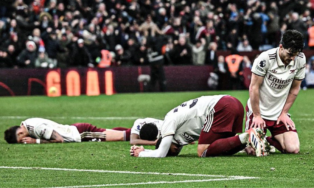 UTDTrey's tweet image. God please I don’t want to be as useless as Liverpool, don’t let us lose tonight😭