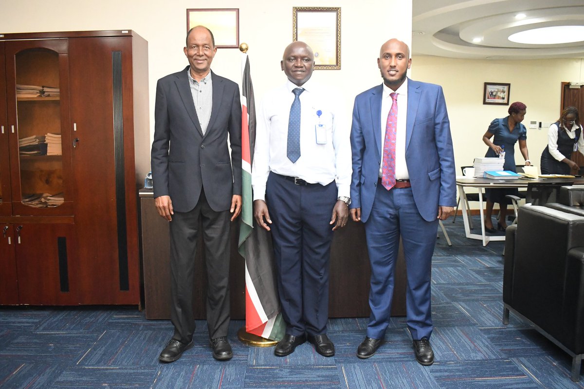 EngJosephKamau's tweet photo. Today, I had strategic engagements with @MPyusufhassan on improving water supply for Kamukunji Constituency at @AthiWaterWorks head office.

The discussions aimed to fast-track the implementation of key projects to improve water supply for the area. https://t.co/gK2DUAMBnG