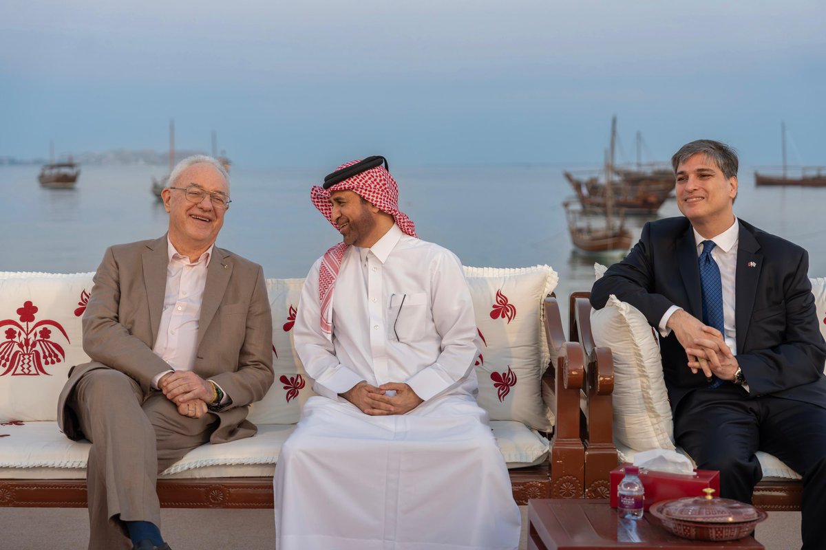 📸 صور جولة سعادة أ. د. خالد بن إبراهيم السليطي، مدير عام #كتارا مع سعادة السيد/ ماريو لوبتكين وزير خارجية جمهورية الأوروغواي، لمرافق ومعالم الحي الثقافي ومهرجان كتارا للمحامل التقليدية.

📸 Photos from the tour of H.E. Prof. Khalid bin Ibrahim Al-Sulaiti, General Manager of