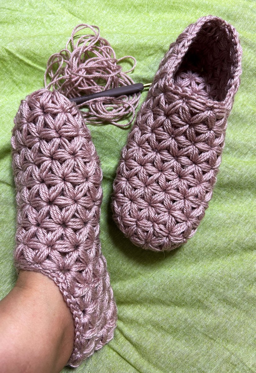 3つ目にして1番いいサイズを見つけたな

色が好きじゃないのでずっと使わなかった糸をやっと処理出来たぞ( ｰ̀дｰ́)و