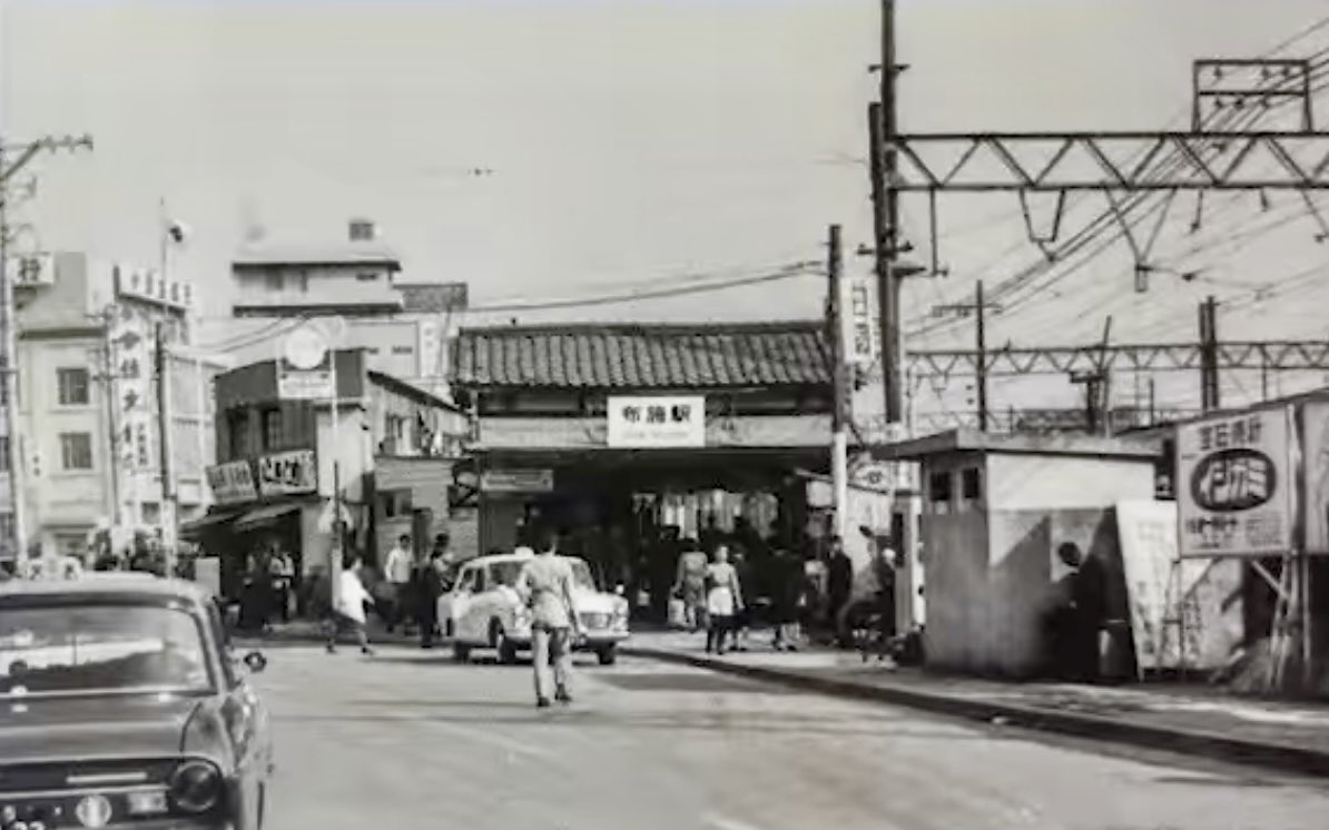 lateriser01's tweet image. 昭和の布施駅周辺！