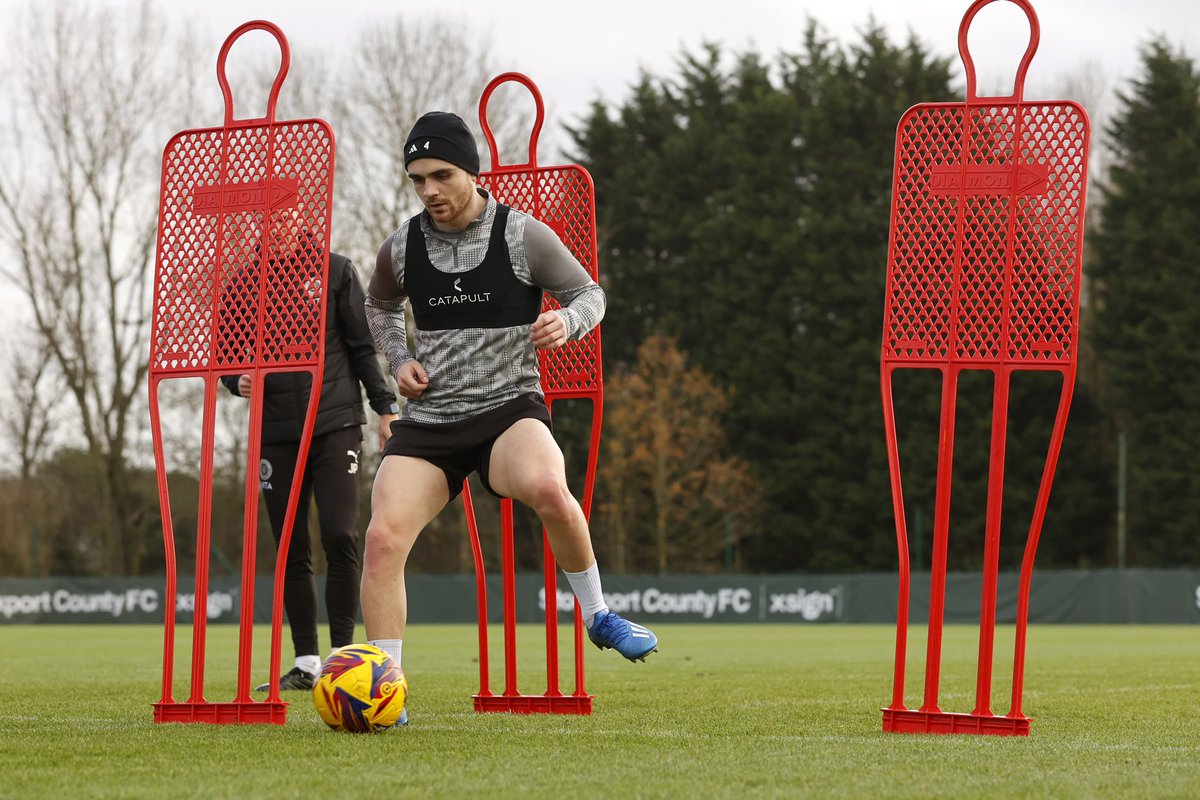 Lewis Bate tweet media