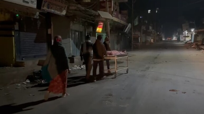ndtv's tweet photo. No Ambulance, Bihar Man Drags Stretcher With Mother's Body From Hospital To Home https://t.co/c9MKoybCRT https://t.co/xAjBkU9uEt