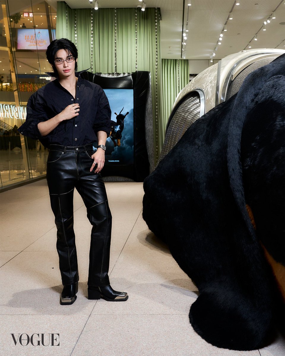 VogueThailand's tweet photo. https://t.co/DNJVuDCGD6