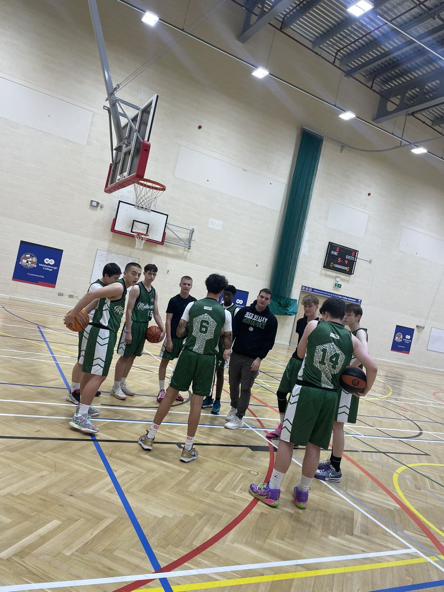 Three great wins for club mohawks at the weekend. 
Manchester 86-94 Mohawks 
York Eagles 2 41-101 Mohawks U18
Leeds Gold 63-67 Mohawks U16
#proudtobeamohawk 
#teesvalley 
#middlesbroughcollege 
#teessidenews 
#bbcradioteessport 
#eveninggazette