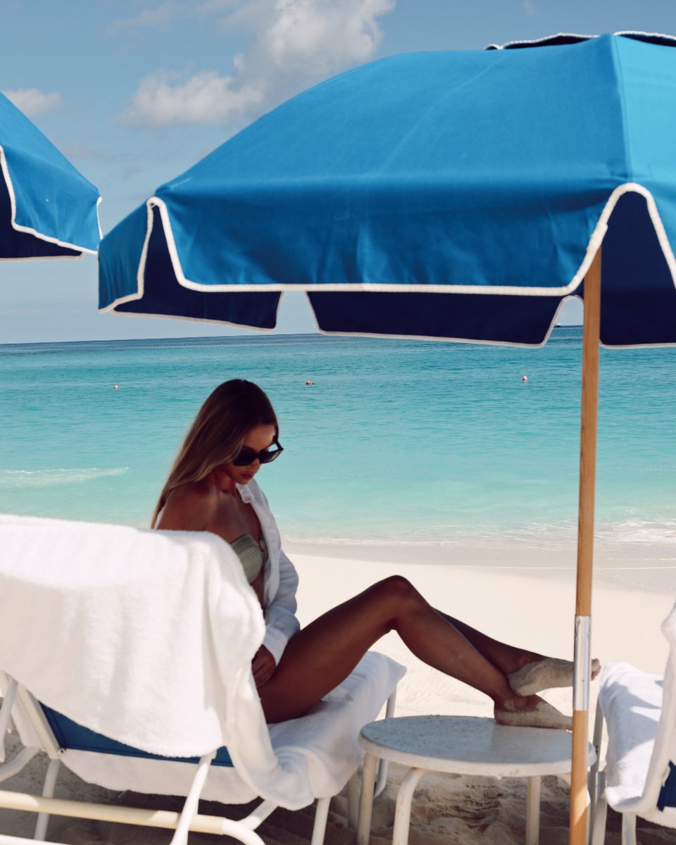FSOceanClub's tweet image. Mondays are made for resting feet-up, oceanside. 

Experience the beauty of island living at The Ocean Club.

📷 photo by: @pauladhier

#FSOceanClub #FourSeasons