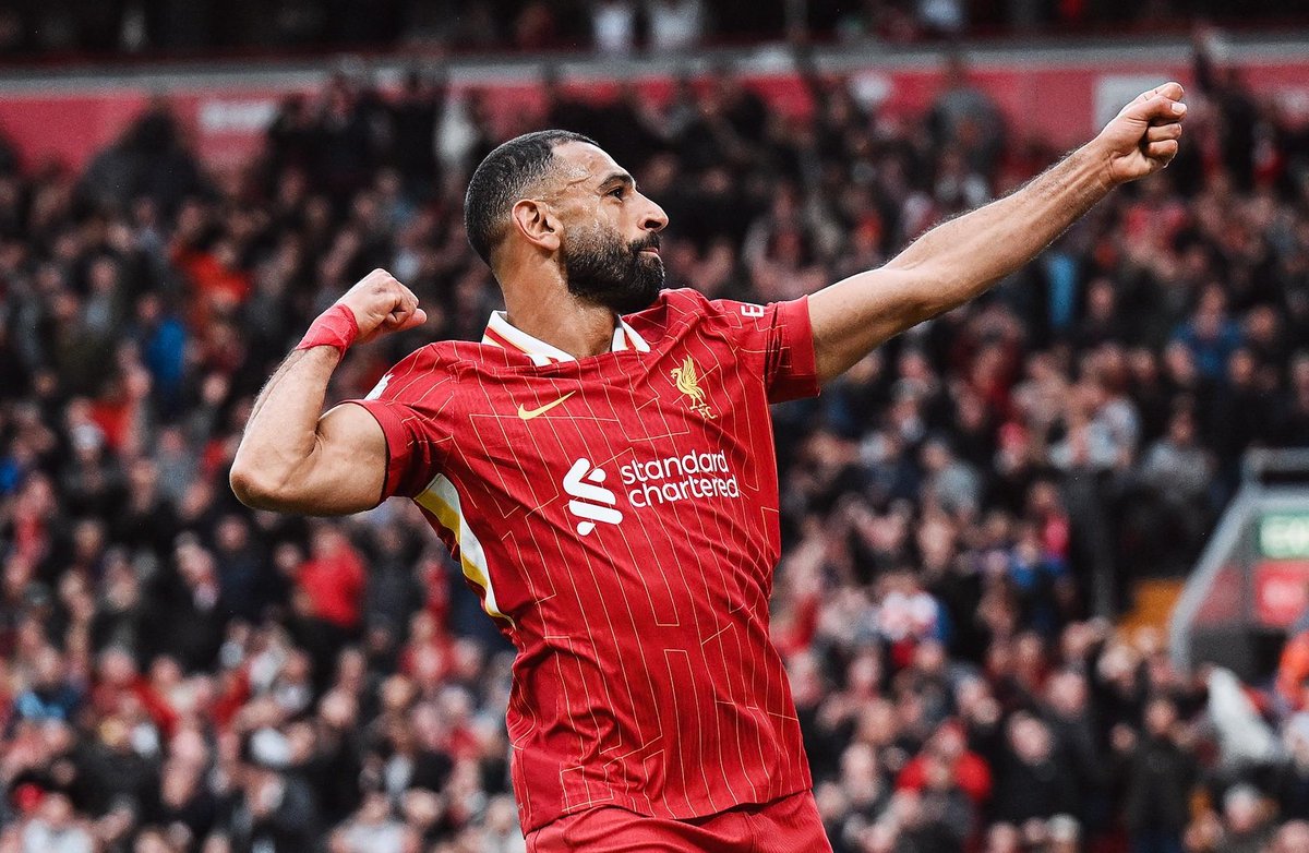 🟡🔵Gündeme sokmak için yardımınız lazım. Gören herkes bu twitin altına en az 1 kere #SalahFenere yazsın.