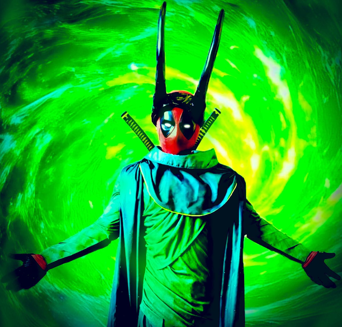 LULU14122141's tweet photo. GotLokiPool
| am... Marvel Jesus.
#cosplay #deadpool #GodLoki https://t.co/IyFXxI4NVD