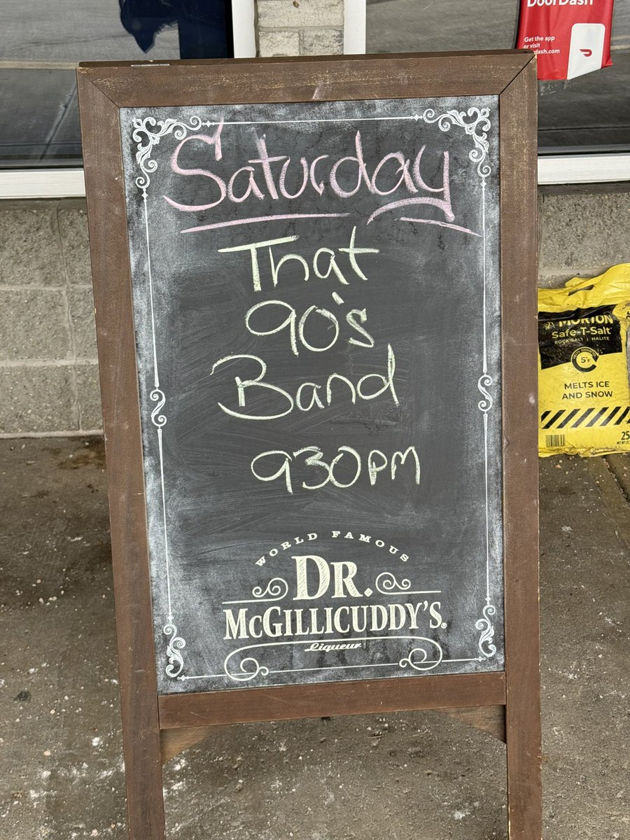 That90sBand's tweet photo. We a great time last night Mikie's Pub! We even got a win by the Hoosiers.

Thanks to Brian Smith for stepping in on vocals.

Next up:

12/12/25 - The Ale Emporium Greenwood! 

12/13/25 - Joe's Grill Westfield

#that90sbandindy #that90sbandmusic https://t.co/o9dFg6wJyr