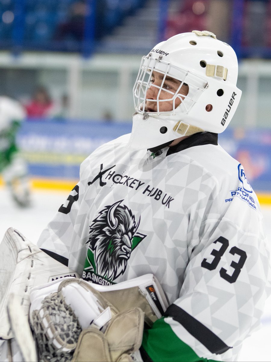 BisonIceHockey's tweet photo. HUGE shout out to 16-year-old Oscar Minton, who stepped up in between the pipes over the weekend for the Basingstoke Bison. 

Let's go, Oscar! 💚 https://t.co/JNVLQdqUZ7