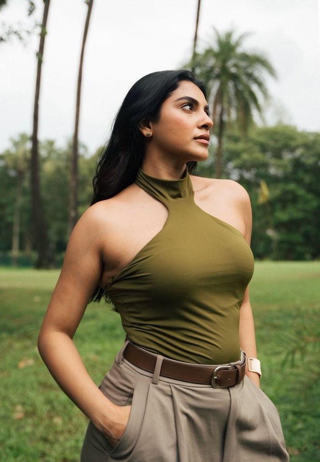 G7qVCizb0AADnmV?format=jpg&name=900x900