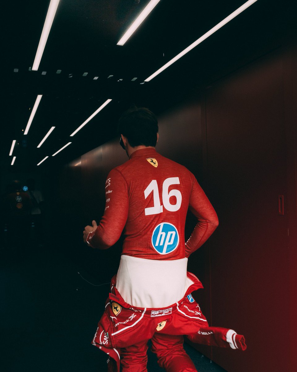 Es ahora o nunca 

Es ahora en Ferrari o mañana en otro equipo 

Es la hora Ferrari, es la hora en la que demostréis de verdad que sabéis hacer un buen coche.

Sé que tú no decepcionarás.

Por qué es Ahora o Fuera de casa.

Pero tener algo claro, su momento llegará 🇲🇨⏰