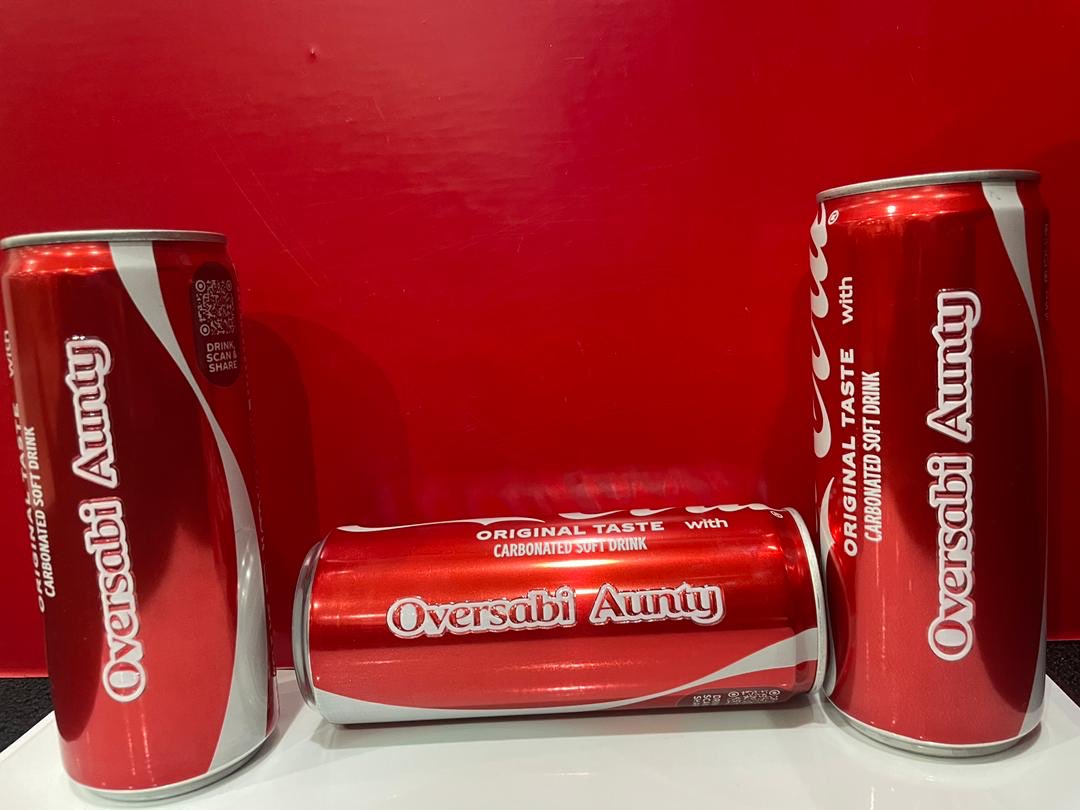 toyin_abraham1's tweet photo. Are you Oversabi Aunty ready?? Because @cocacola_ng don ready gidigba! ππ
Premiere: 14th Dec with Segun Johnson live on the band stand
Cinema takeover: 18th Dec everywhere go choke! π₯
#OversabiAunty
#InCinemasDec18
#ShareACoke
#ShareACokeNG
#CocaColaNG https://t.co/M2ZFryVLCk