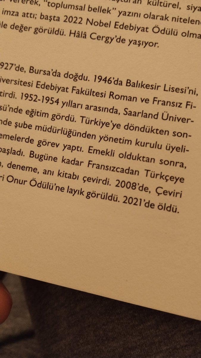 En azından "hayatını kaybetti" filan deseydiniz ya, bu kadar da dümdüz gerçeklik tuhaf geldi bana. 🥲